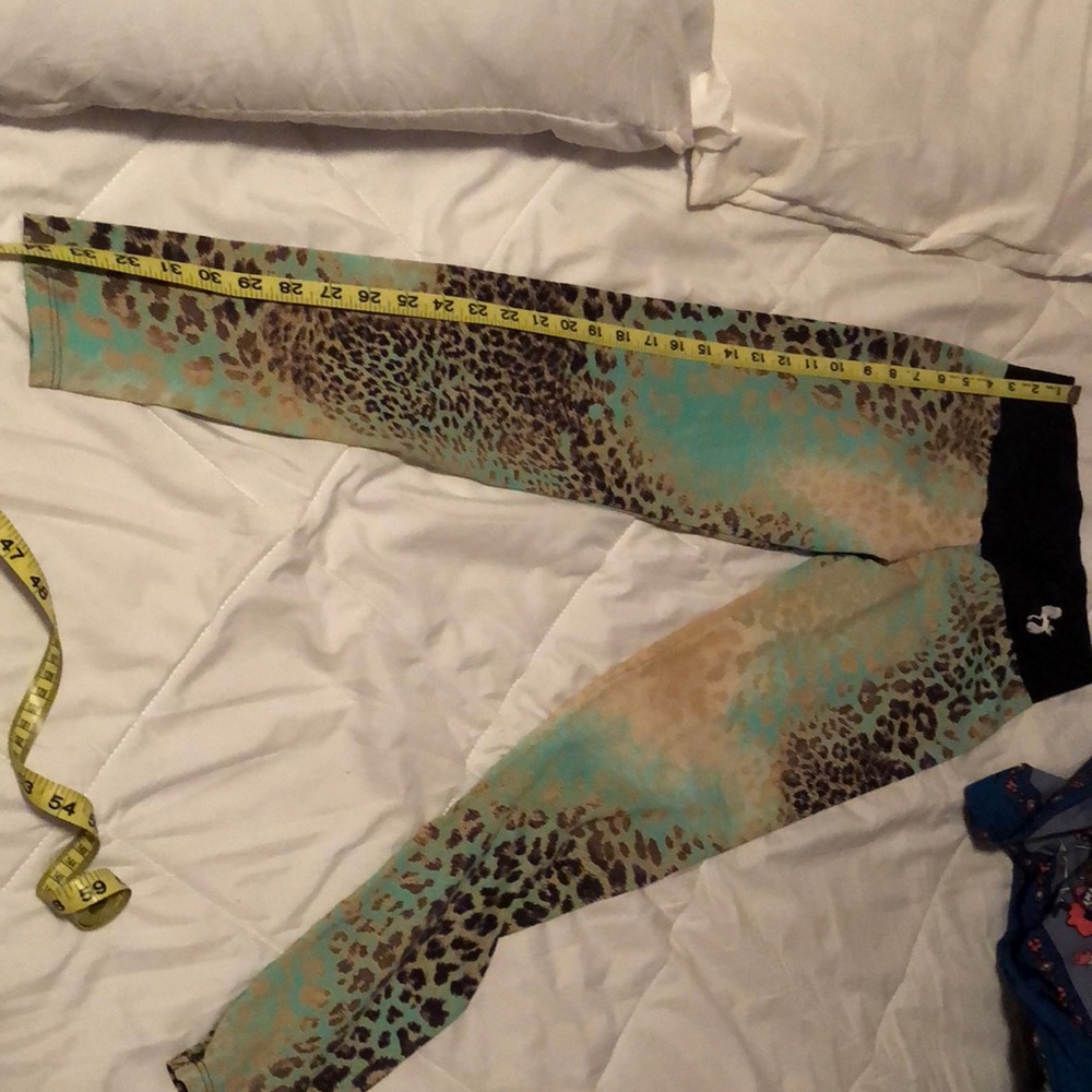 Figure Slim Workout Leggings - Picture 6 of 6